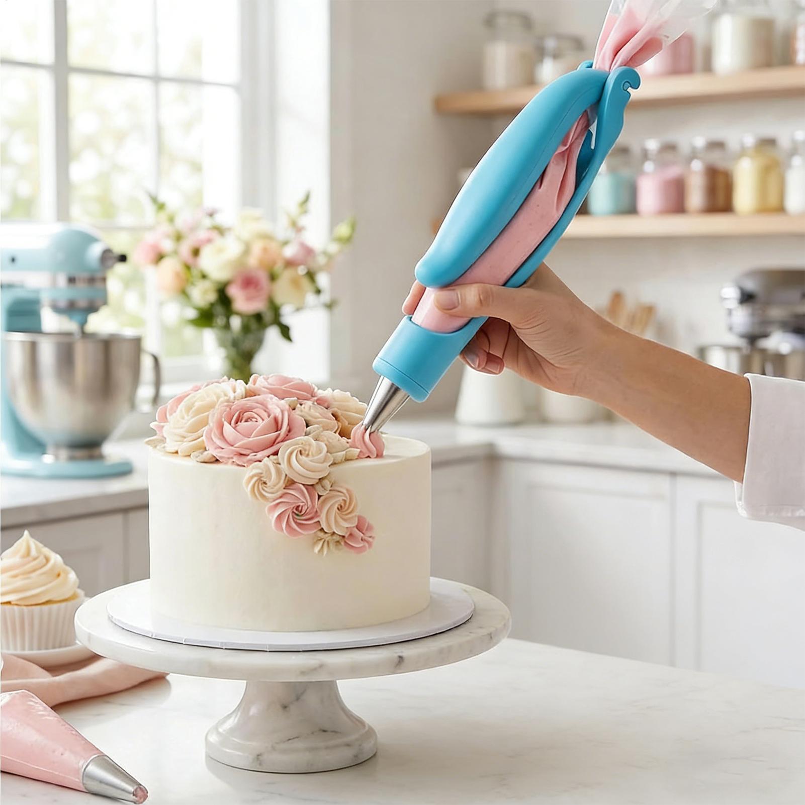 Kitchen Baking Decor - Cake Decorating Pen 17 Piece Piping